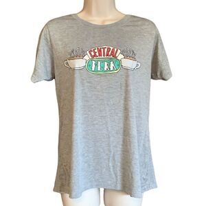 Friends size large Central  Perk tee